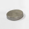 Flat metal cap for bust forms