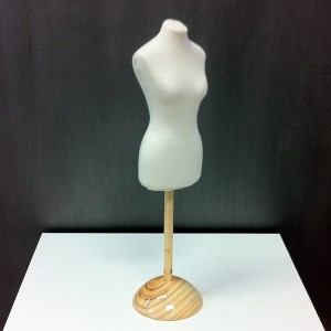 Pack Female miniature bust form + Wooden base