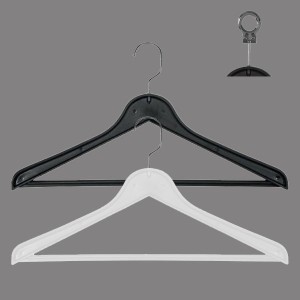 Flat plastic hanger with bar, 43 cm. (75 unidades)