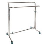 Metallic clothes rack with wheels width 130cm. with double bars height adjustable