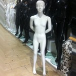 Girl mannequin 9/10 years old