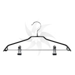 Metal hanger with clips and non-slip 39 cm.