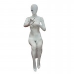 Sitting white lady mannequin with flange mod. Itziar